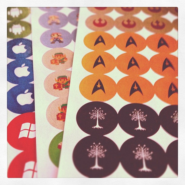 circle stickers with Super Mario, Star Trek, Lord of the Rings, etc.