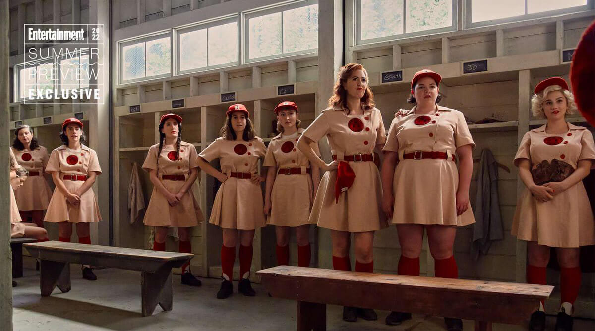 Rockford Peaches in their locker room