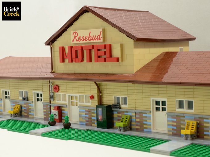 LEGO Rosebud Motel