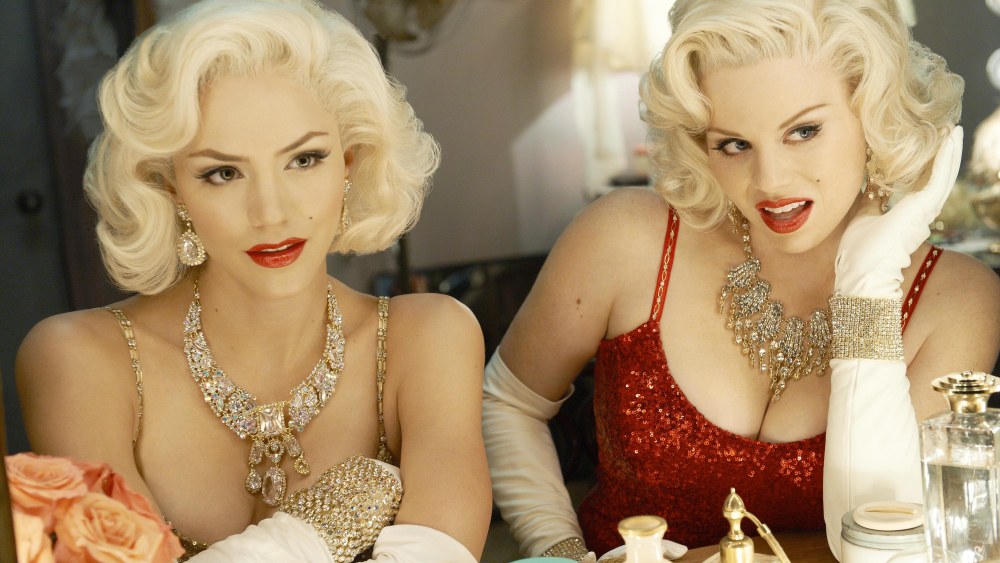 Katherine McPhee and Megan Hilty as Marilyon Monroe in Smash